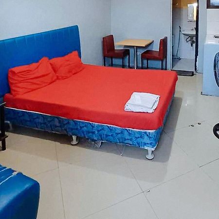 Reddoorz At V-Cat Apartelle Sampaloc Manila Bagian luar foto