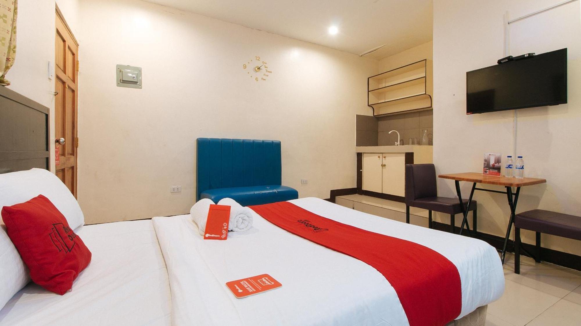 Reddoorz At V-Cat Apartelle Sampaloc Manila Bagian luar foto
