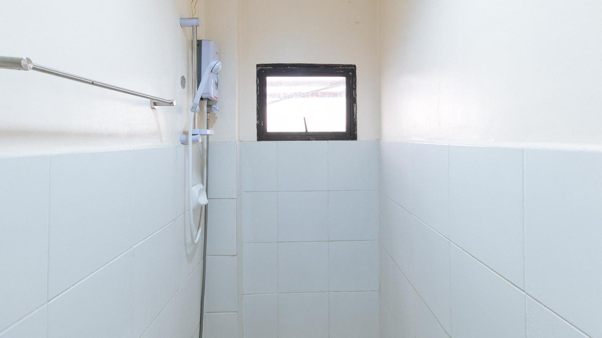 Reddoorz At V-Cat Apartelle Sampaloc Manila Bagian luar foto