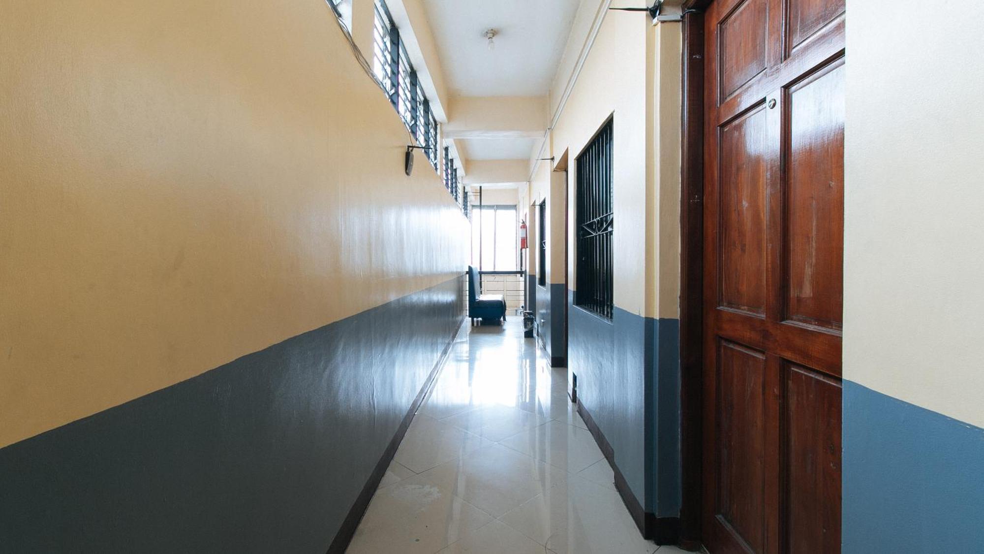 Reddoorz At V-Cat Apartelle Sampaloc Manila Bagian luar foto